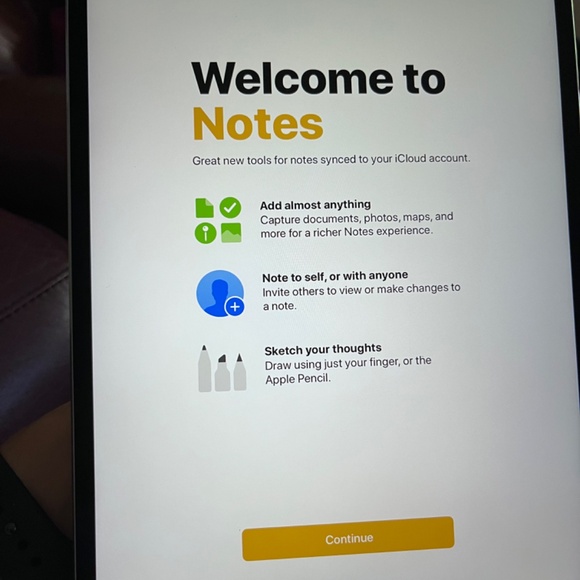 Apple 10.5" iPad Pro 1st Gen - Picture 4 of 6